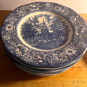 Mid-Century Staffordshire
Ironstone Liberty Blue Independence hall dinner plates